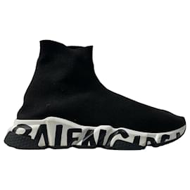 Balenciaga-Balenciaga Logo Sole Speed Sneakers in Black Polyester-Black