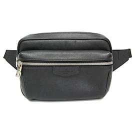 Louis Vuitton-Sac banane outdoor Taiga de Louis Vuitton-Noir