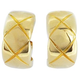 Orecchini a perno Chanel Coco Crush K18YG in oro giallo Altro