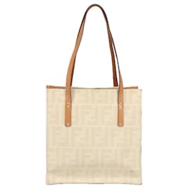 Fendi-FENDI Zucca Canvas Tote Bag White Auth 98220-White
