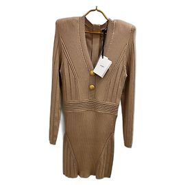 Vestido de malha Balmain Bege de Viscose Bege
