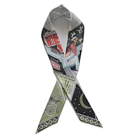 Hermès-Silk scarves-Black
