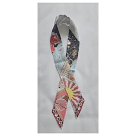 Hermès-Silk scarves-Black