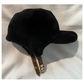 Fendi-Fendi fur helmet-Black