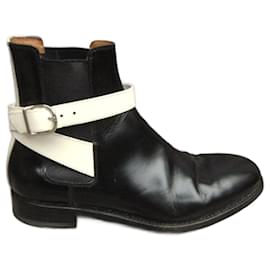Balenciaga Ankle Boots Black and White Patent Leather Black White