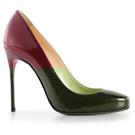 Christian Louboutin-Escarpins en cuir verni bordeaux à bout almond de Christian Louboutin-Rouge,Bordeaux