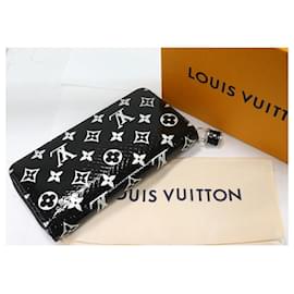 Louis Vuitton-Louis Vuitton Monogram Python Zippy Wallet N96955-Black