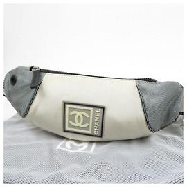 Mala de viagem Chanel Sport em nylon branco e cinza Branco Cinza