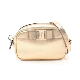 Salvatore Ferragamo-Salvatore Ferragamo Vara Ribbon Shoulder Bag-Golden