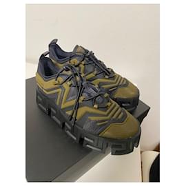 Versace-Versace Greca Labyrinth Sneakers-Black,Olive green