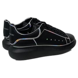 Alexander Mcqueen-Alexander Mcqueen Oversize Sneakers-Black,Silvery