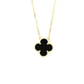 Van Cleef & Arpels-Van Cleef & Arpels Vintage Alhambra Pendant Necklace-Golden