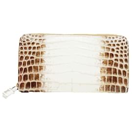 Louis Vuitton-Louis Vuitton Exotic Crocodile Zippy Wallet-Silvery