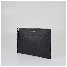 Louis Vuitton-Bolsas LOUIS VUITTON T. Couro-Preto