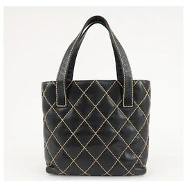 Chanel Wild Stitch Lammfell Handtasche Schwarz Schwarz
