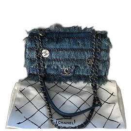 Collection Croisière 2015 de Chanel Timeless à Dubaï Bleu clair