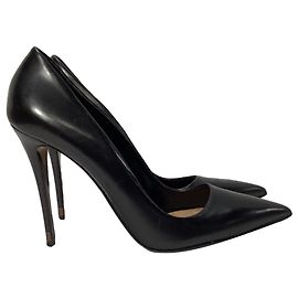 Décolleté a punta Fendi in pelle nera Nero