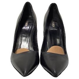 Fendi- Fendi Pointed-Toe High Heel Pumps in Black Leather-Black