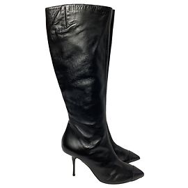 Botas de cano alto com zíper e salto em couro preto de Giuseppe Zanotti Preto