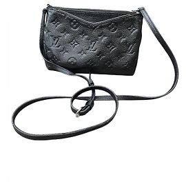 Louis Vuitton Pallets Nero