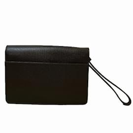 Louis Vuitton-Bolsa de Clutch Louis Vuitton Taiga Selenga M30788-Marrom,Castanho escuro