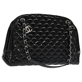 Chanel-CHANEL Matelasse Chain Shoulder Bag Enamel Black CC Auth 101334A-Black
