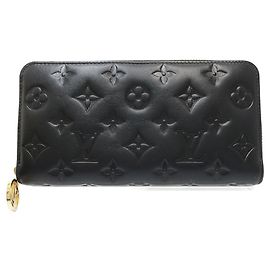 Louis Vuitton Leather Zippy Wallet M81510 Black