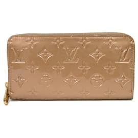 Louis Vuitton-Louis Vuitton Patent Leather Zippy Wallet-Golden