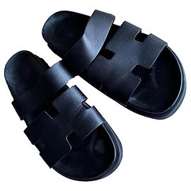 Sandales Hermès Cyprus Noir Fourrure Noir