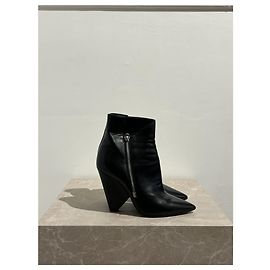 SAINT LAURENT Ankle boots T.EU 38 Leather Black
