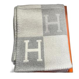 Hermès Avalon III Grey
