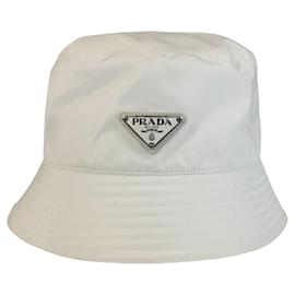 Prada-Prada Nylon Tessuto Logo Plate Hat-White
