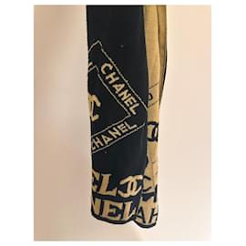 Chanel-Vintage Chanel Coco Mark reversible wool scarf (Black and Beige) - LIMITED-Multiple colors