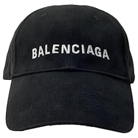 Balenciaga-Boné de beisebol em algodão preto com logo bordado Balenciaga-Preto