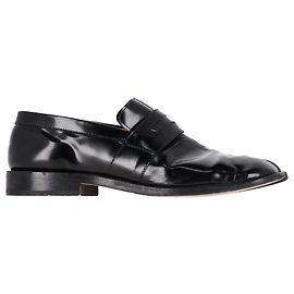 Maison Martin Margiela Maison Margiela Tabi Slipper aus schwarzem Lackkalbsleder Schwarz