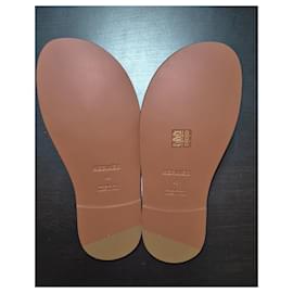Hermès-Izmir sandals-Camel