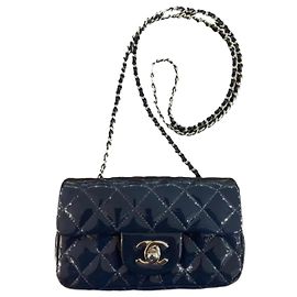 Bolso Chanel Mini Rectangular Azul Marino Charol Azul marino