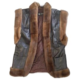 Autre Marque-Chocquenet sleeveless jacket in brown leather and mink fur-Chocolate