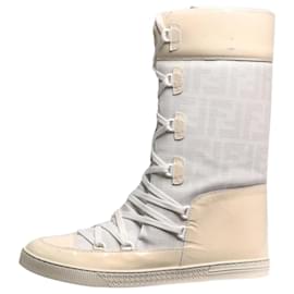 Fendi-Cream monogram ski boots - size EU 39-Cream