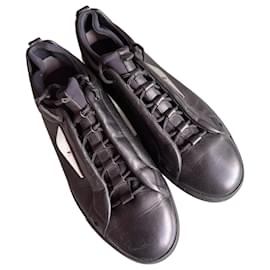 Fendi-Side metal-Black,Metallic