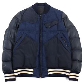Moncler YOWIES GIUBBOTTO Down Jacket Navy Navy blue