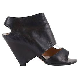Maison Martin Margiela Tacchi in pelle nera Nero