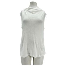 Rta supera a T.International S Cotton Blanco
