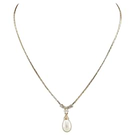 Dior-Dior-Golden