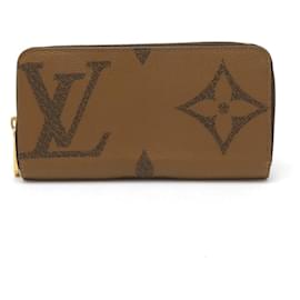 Louis Vuitton-Louis Vuitton Monogram Giant Reverse Zippy Wallet M69353-Brown