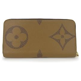 Louis Vuitton-Louis Vuitton Zippy Wallet Monogram Giant Reverse-Brown