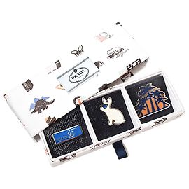 Conjunto de 3 broches/distintivos de metal Prada Plata Metálico