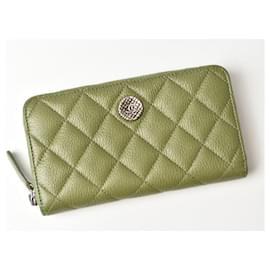 Chanel-Chanel Caviar Skin Medium Wallet-Green