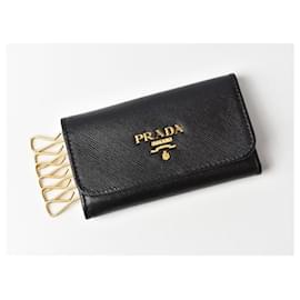 Prada-Prada Embossed Leather Key Case/Key Holder 1PG222-Black