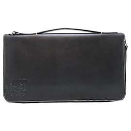Loewe-Loewe Women's Black Leather Clutch Bag-Black